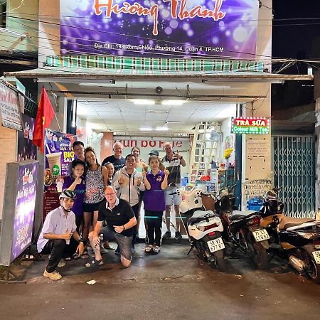 9Trip Stay In Soho Residence - 3 Bedrooms Apartment In District 1, Next To Bui Vien Walking Street - Free Saigon Nightlife Walking Tour ホーチミン市 エクステリア 写真