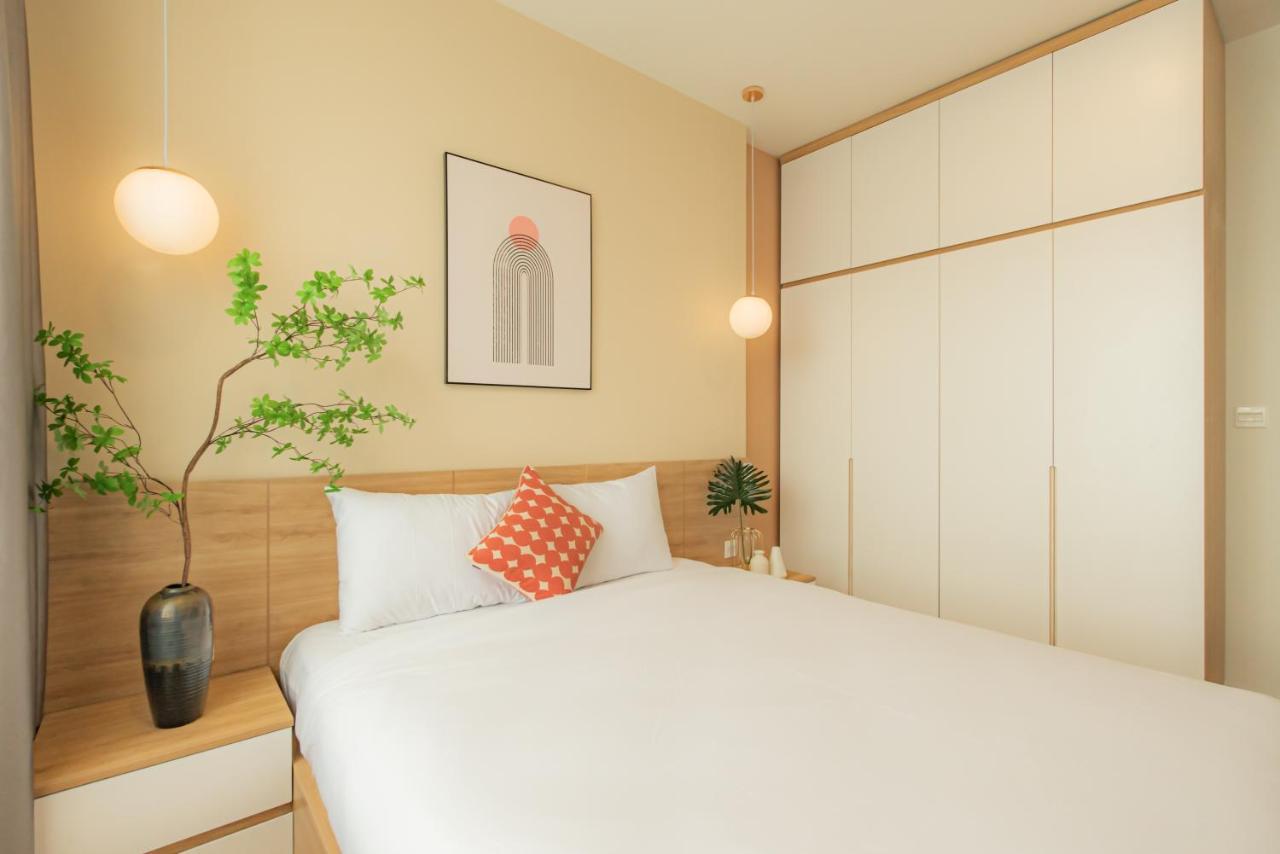 9Trip Stay In Soho Residence - 3 Bedrooms Apartment In District 1, Next To Bui Vien Walking Street - Free Saigon Nightlife Walking Tour ホーチミン市 エクステリア 写真