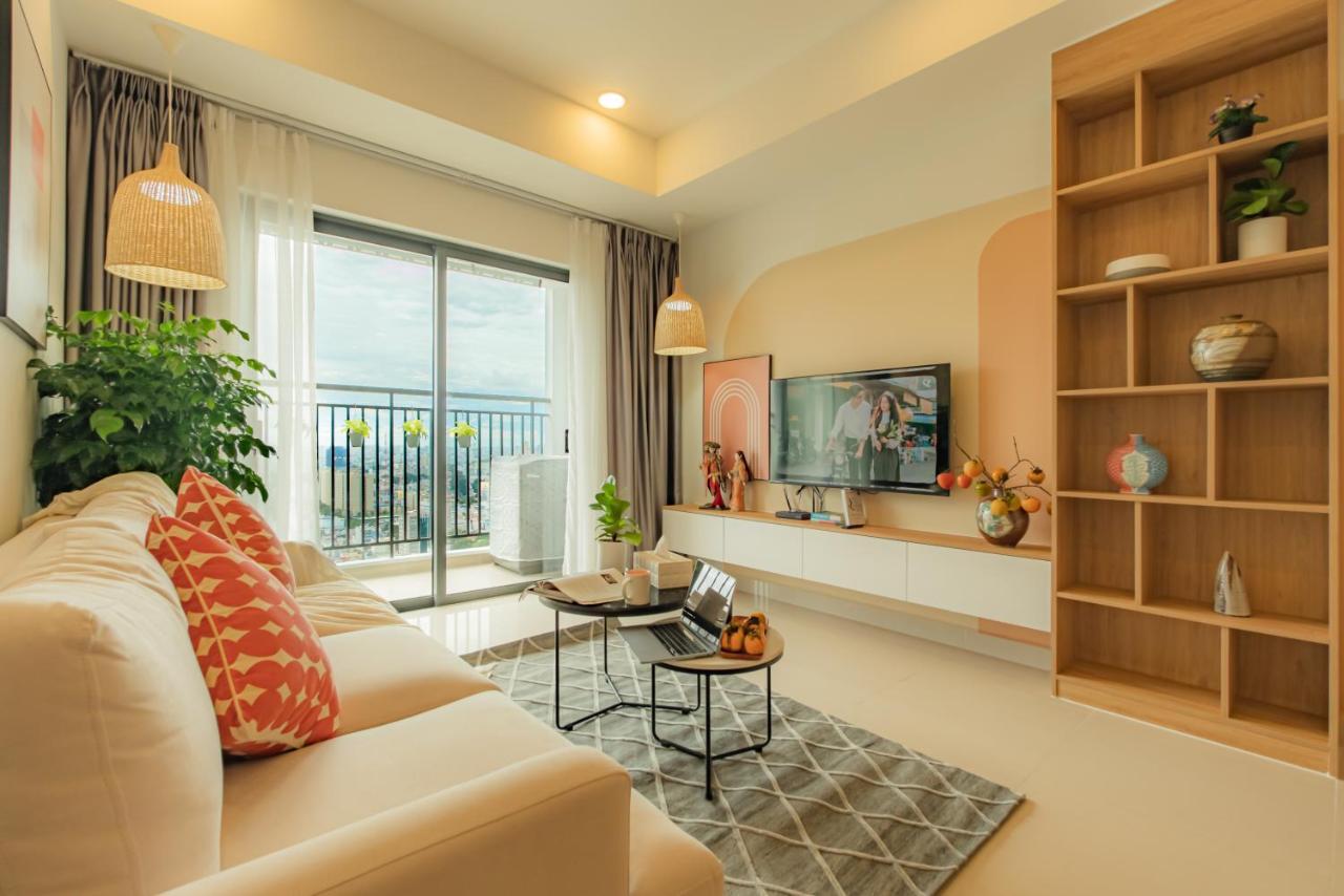9Trip Stay In Soho Residence - 3 Bedrooms Apartment In District 1, Next To Bui Vien Walking Street - Free Saigon Nightlife Walking Tour ホーチミン市 エクステリア 写真