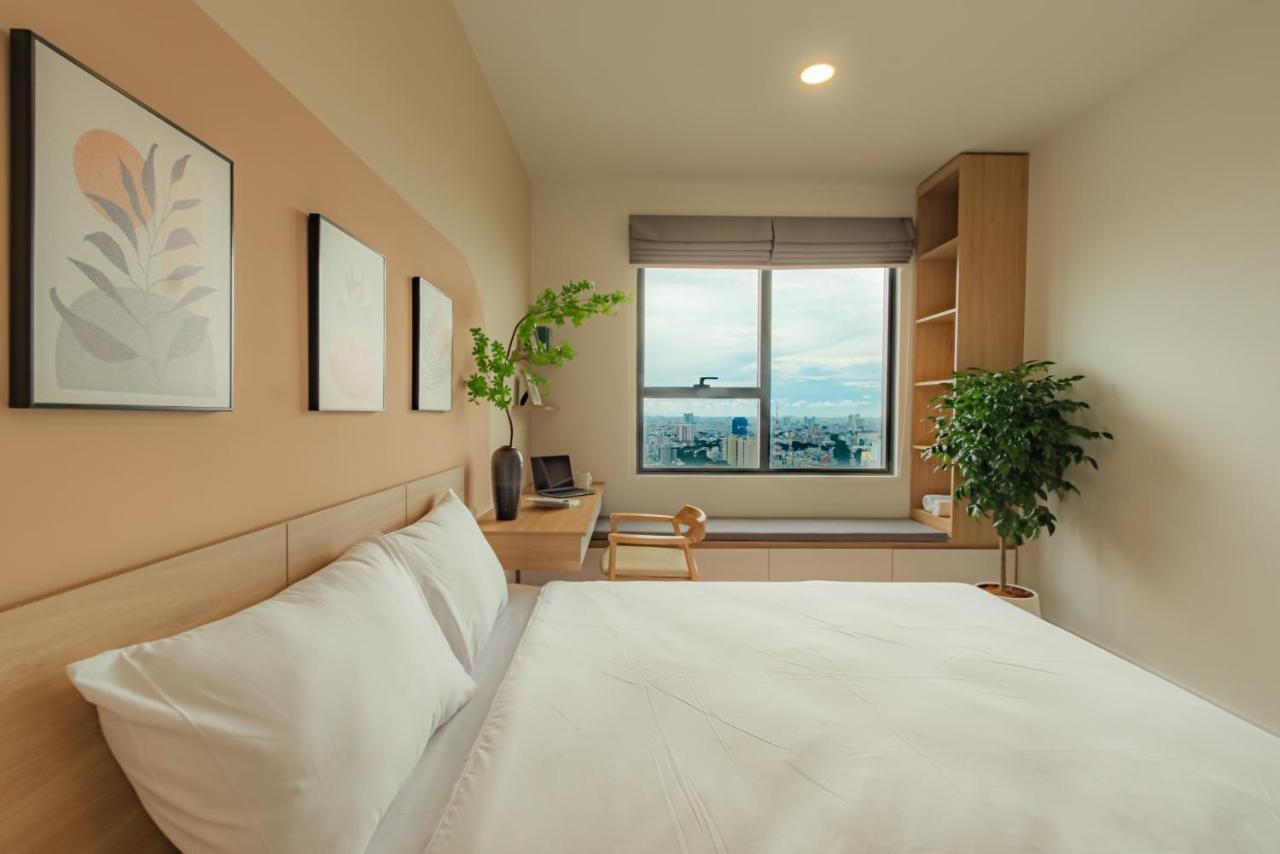 9Trip Stay In Soho Residence - 3 Bedrooms Apartment In District 1, Next To Bui Vien Walking Street - Free Saigon Nightlife Walking Tour ホーチミン市 エクステリア 写真