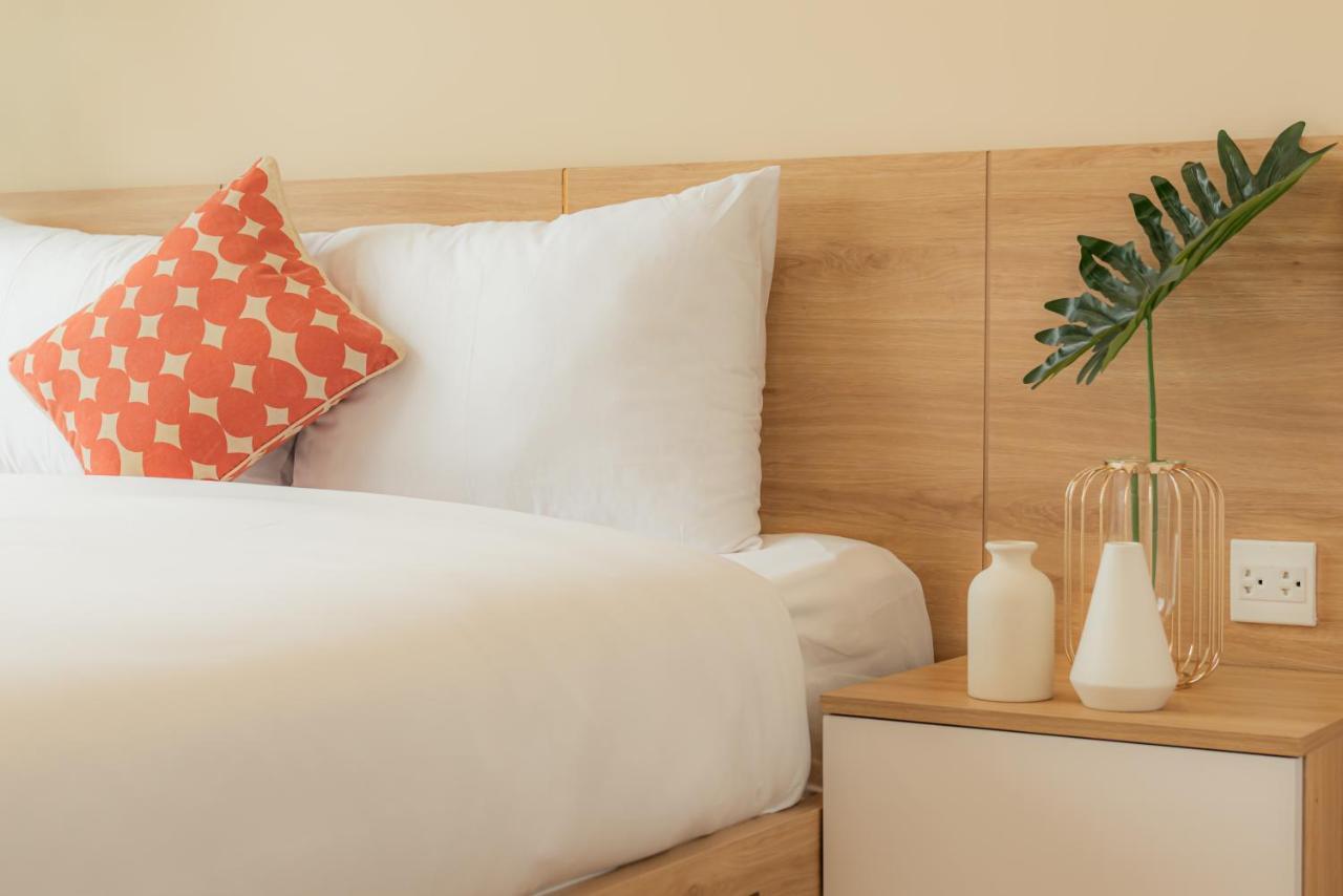 9Trip Stay In Soho Residence - 3 Bedrooms Apartment In District 1, Next To Bui Vien Walking Street - Free Saigon Nightlife Walking Tour ホーチミン市 エクステリア 写真