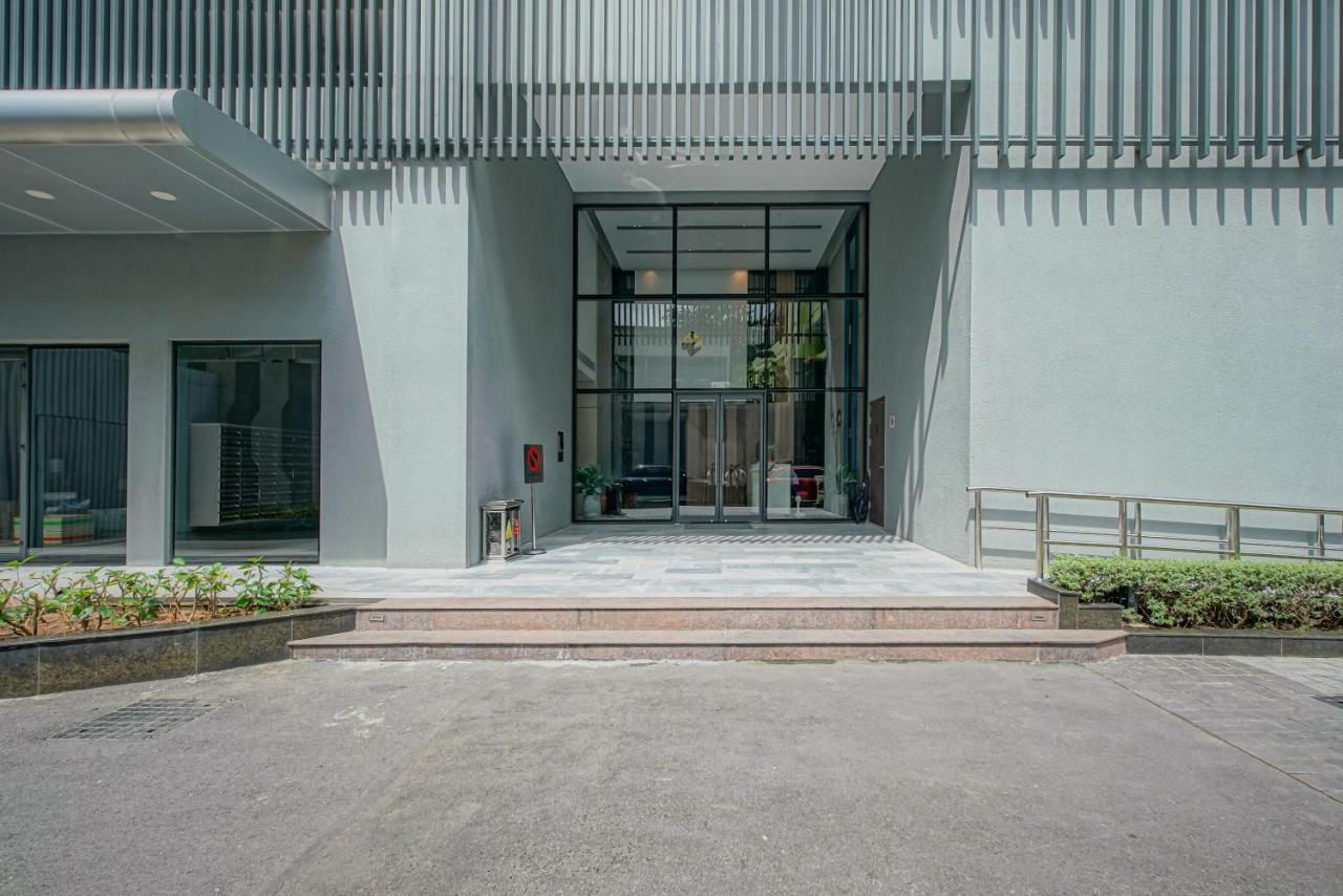 9Trip Stay In Soho Residence - 3 Bedrooms Apartment In District 1, Next To Bui Vien Walking Street - Free Saigon Nightlife Walking Tour ホーチミン市 エクステリア 写真